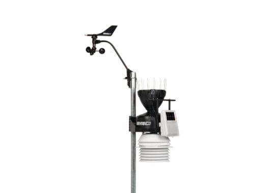 Davis Pro2 GroWeather Cabled ISS with Pyranometer & Daytime Fan-Aspirated Radiation Shield 6334C